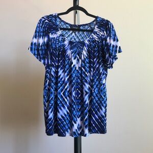 Style & co size 1x Tye dye blue animal print like top